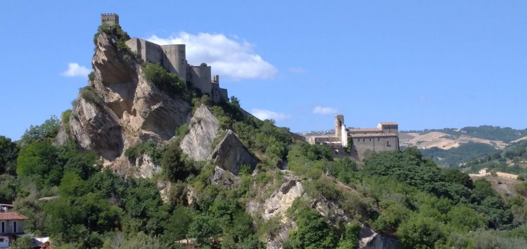 Castello Medievale di Roccascalegna