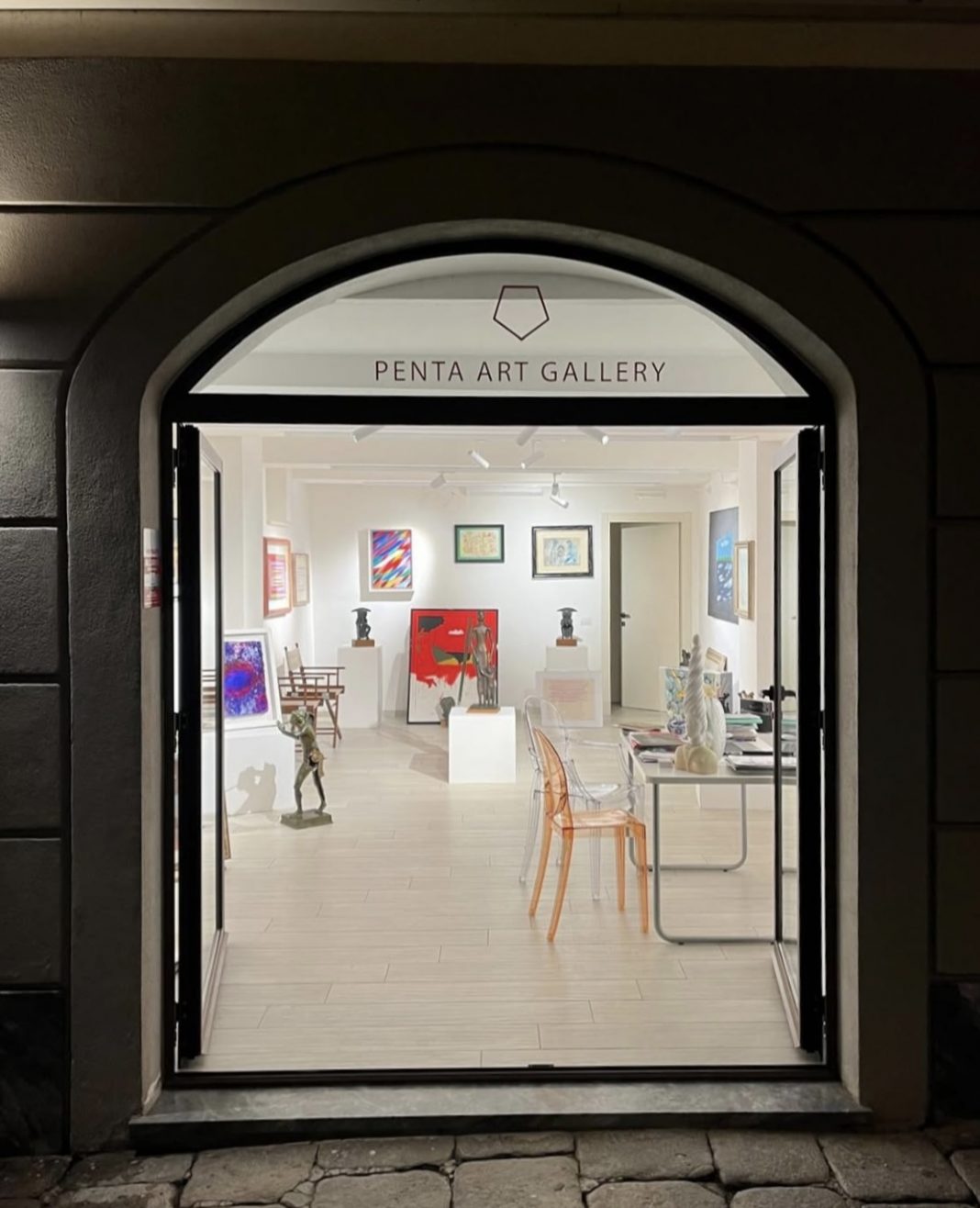 Penta Art Gallery