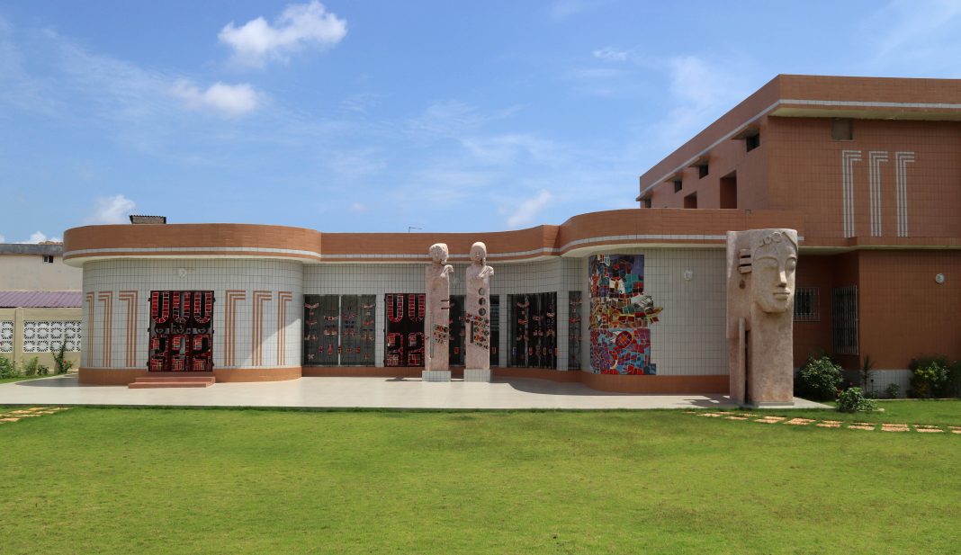 Agnassan Musée Paul Ahyi