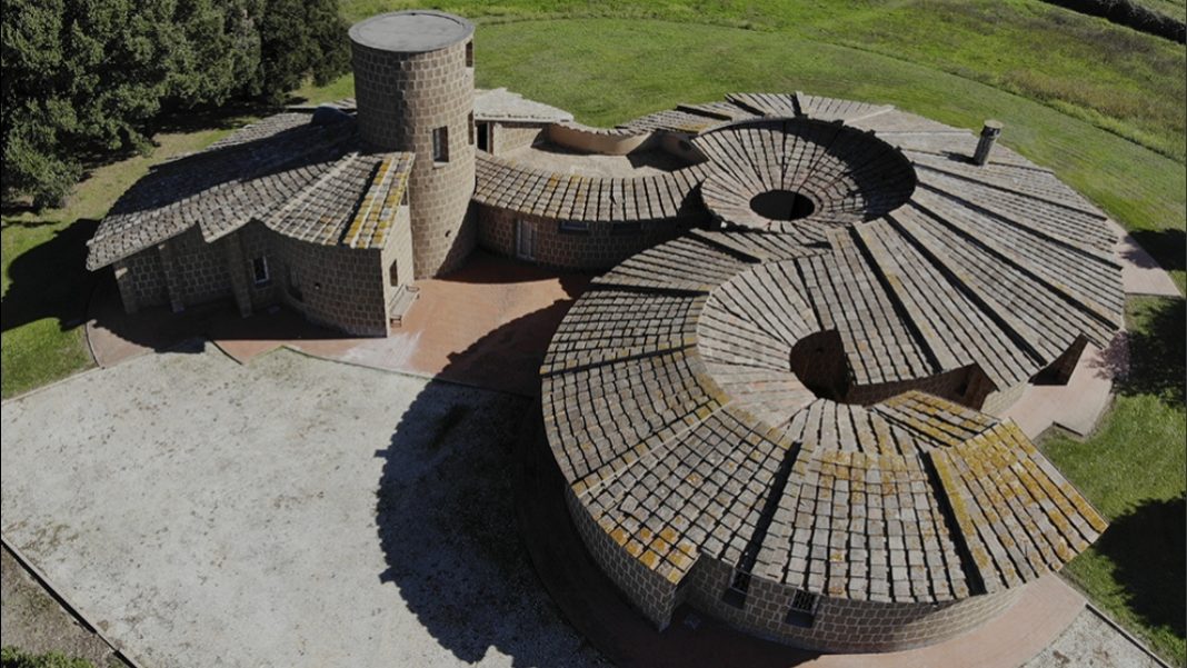 L’Ammonite (Casa d’autore – Paolo Portoghesi) Centro Culturale