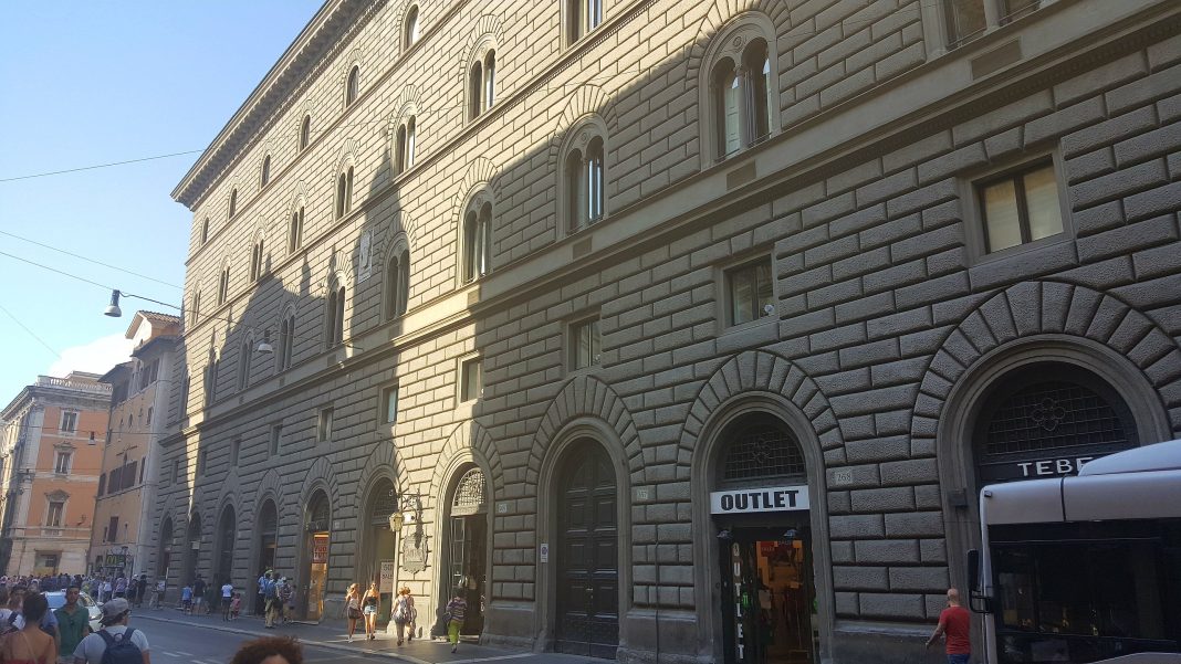 ACri