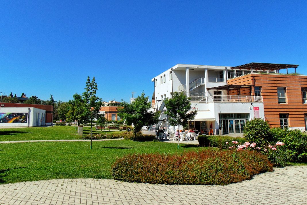 bibliotecanova-isolotto