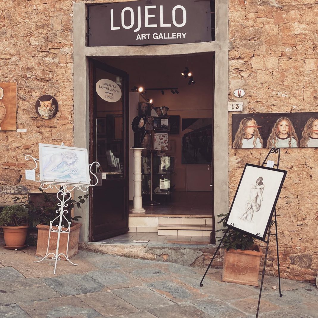 Lojelo Art Gallery