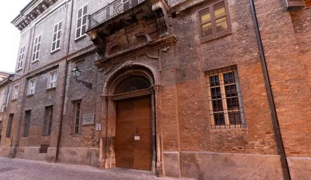 Biblioteca Civica CN