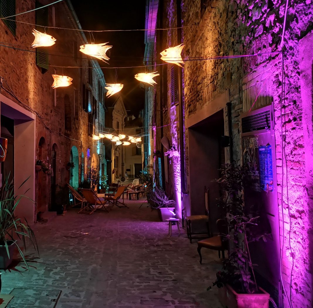 via Garibaldi, Radicondoli