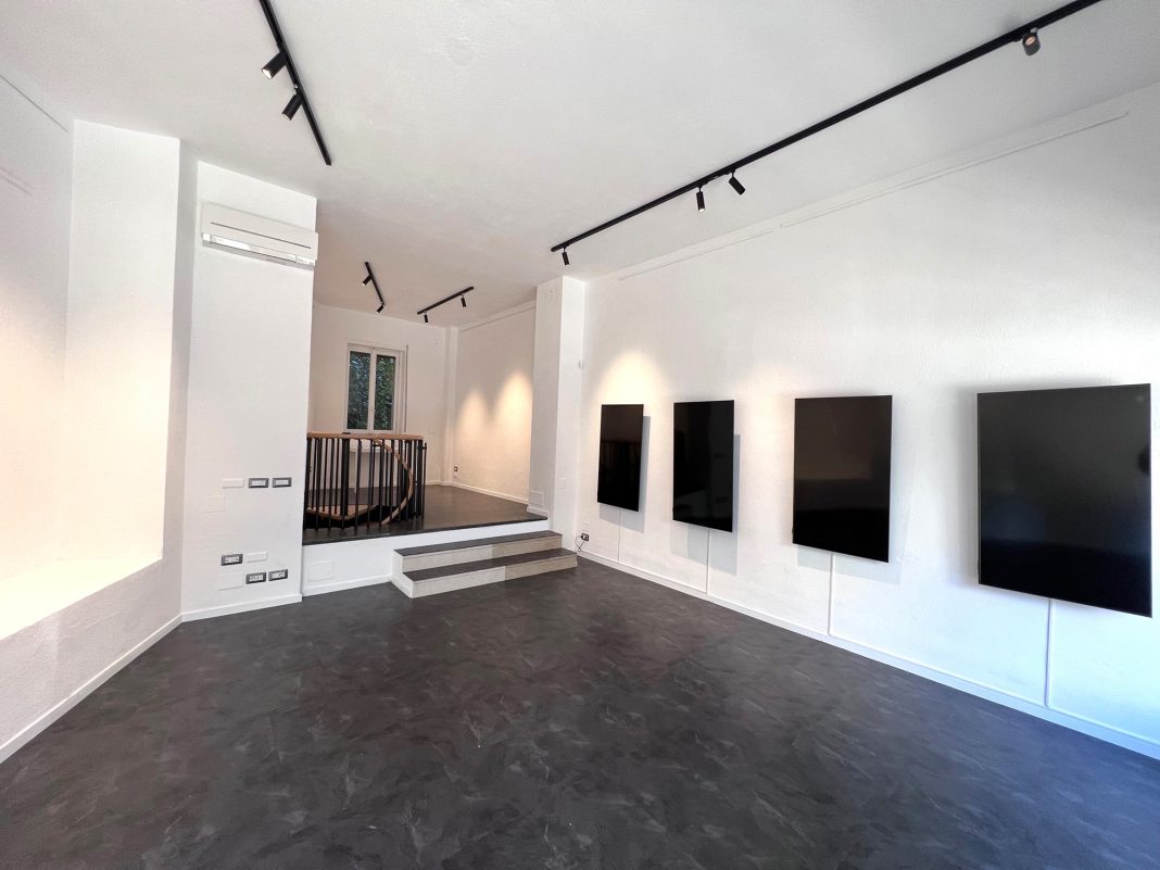 Pennisi NFT Art Gallery