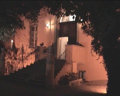 VILLA LEONA – COMPAGNIA DELLE ARMI E DELLE ARTI